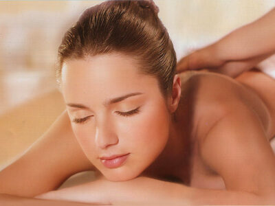 Aromaterapinis-atpalaiduojantis viso kūno masažas su migdolų aliejumi (60 min.)